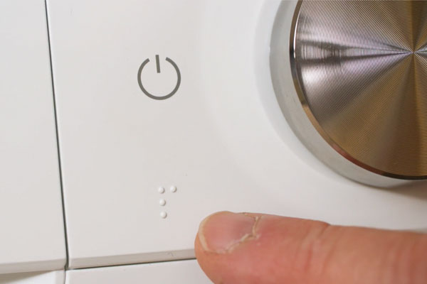 lavadoras accesibles - botones en braille